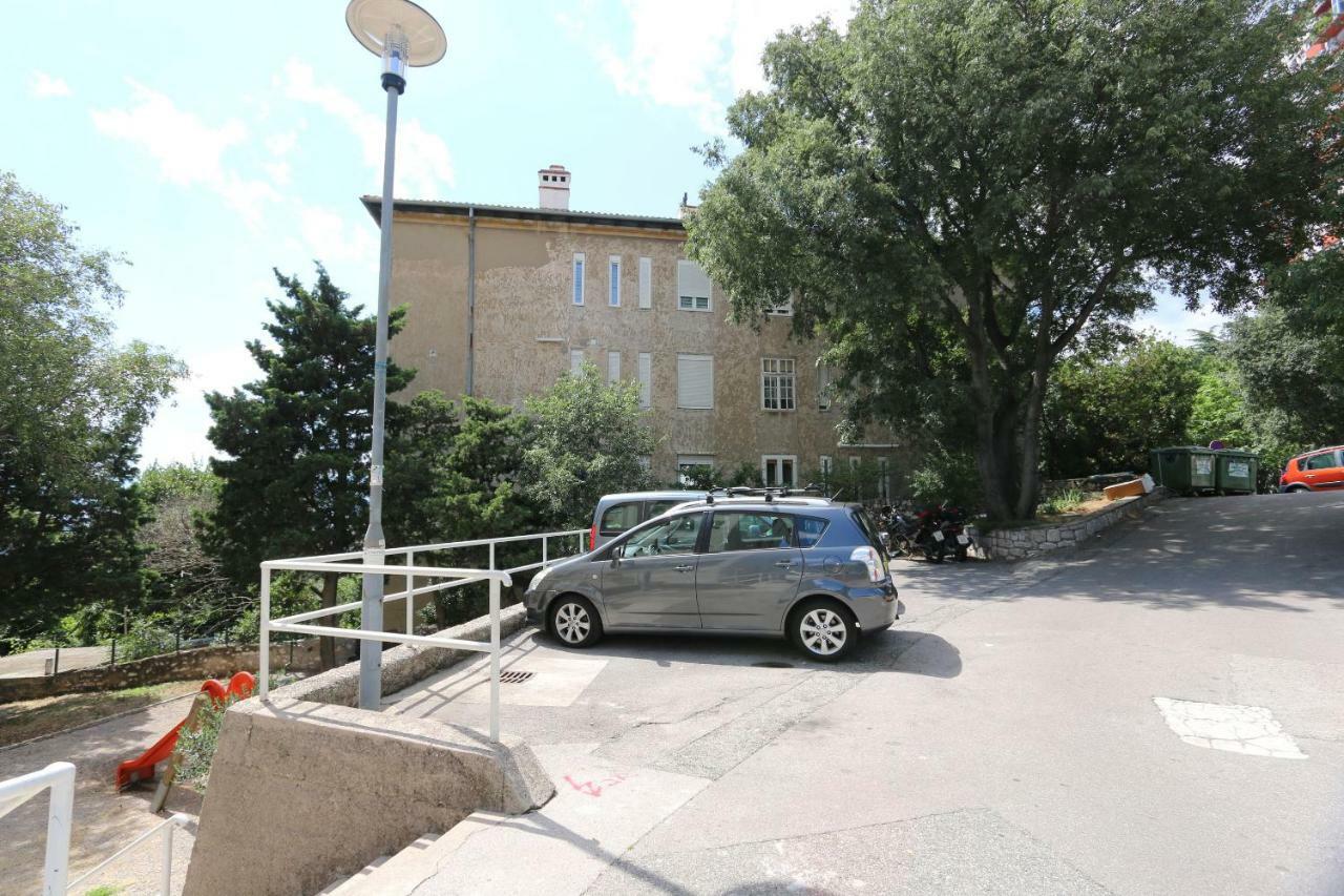 Apartment Krimeja Rijeka Luaran gambar